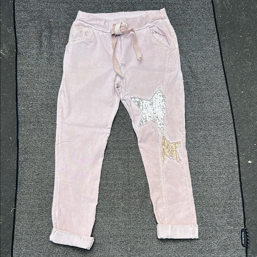 Venti6 NWOT Pink Stretchy Pants w/ Star Patches. Soft ! Size XS. Made in Italy!